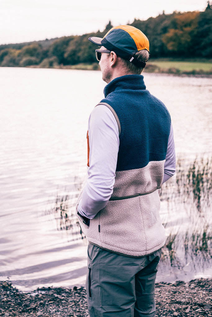 Out There Recycled Sherpa Fleece Gilet (Navy/Sand)