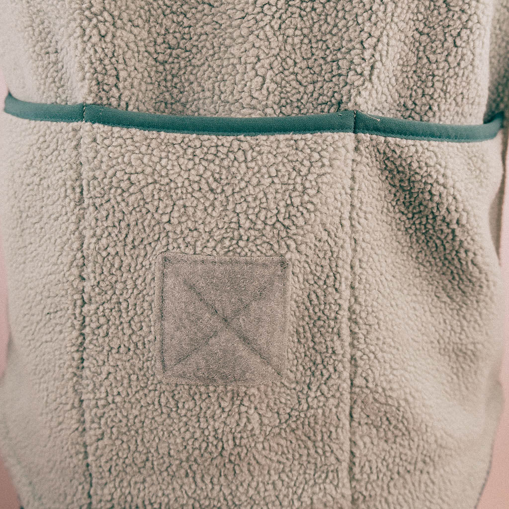 Out There Recycled Sherpa Fleece Gilet (Navy/Sand)