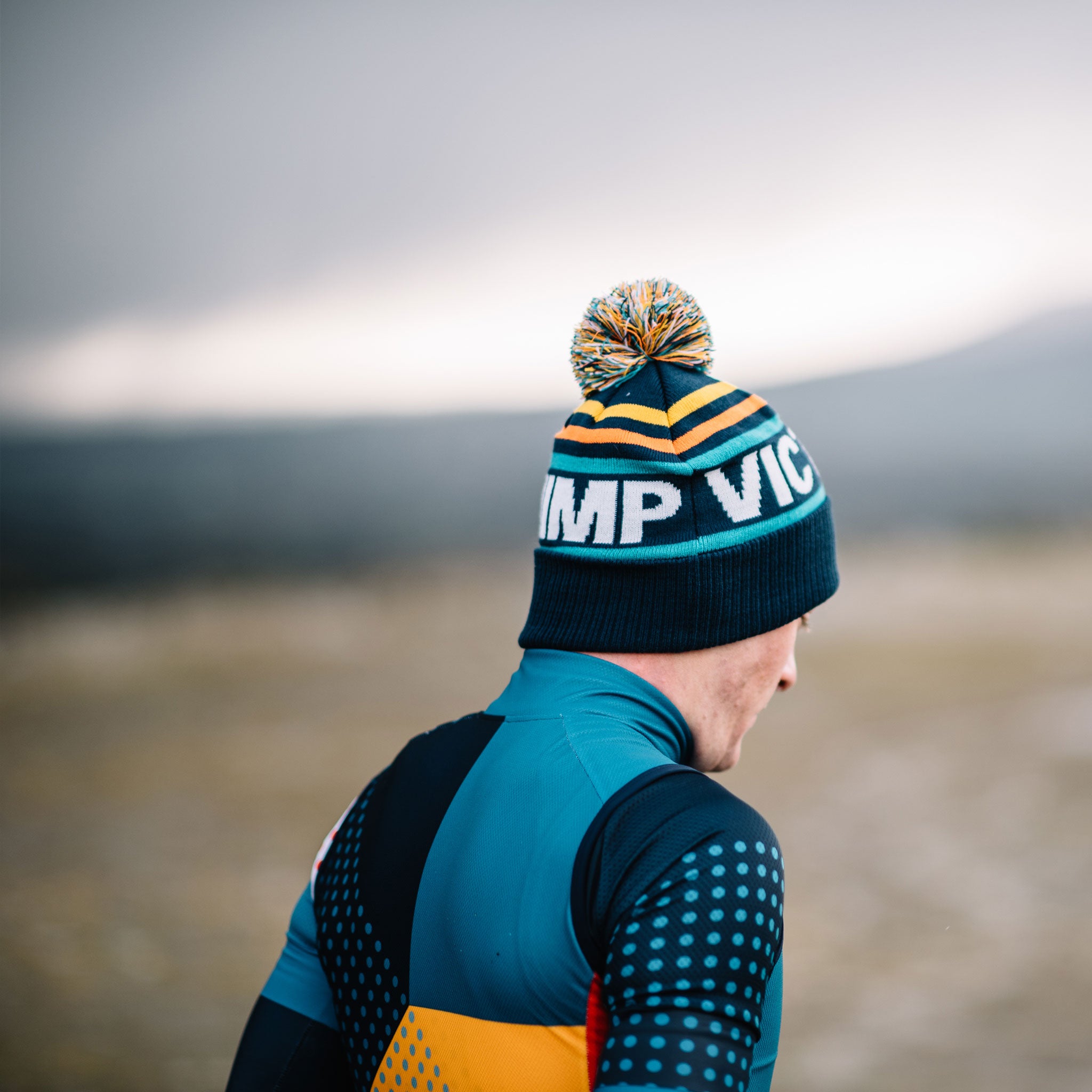 Victory Chimp Bobble Hat Stampen Team Issue - Victory Chimp