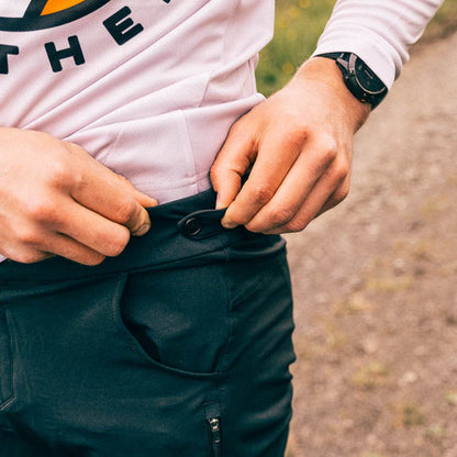 Out There Trail Trousers (Black)