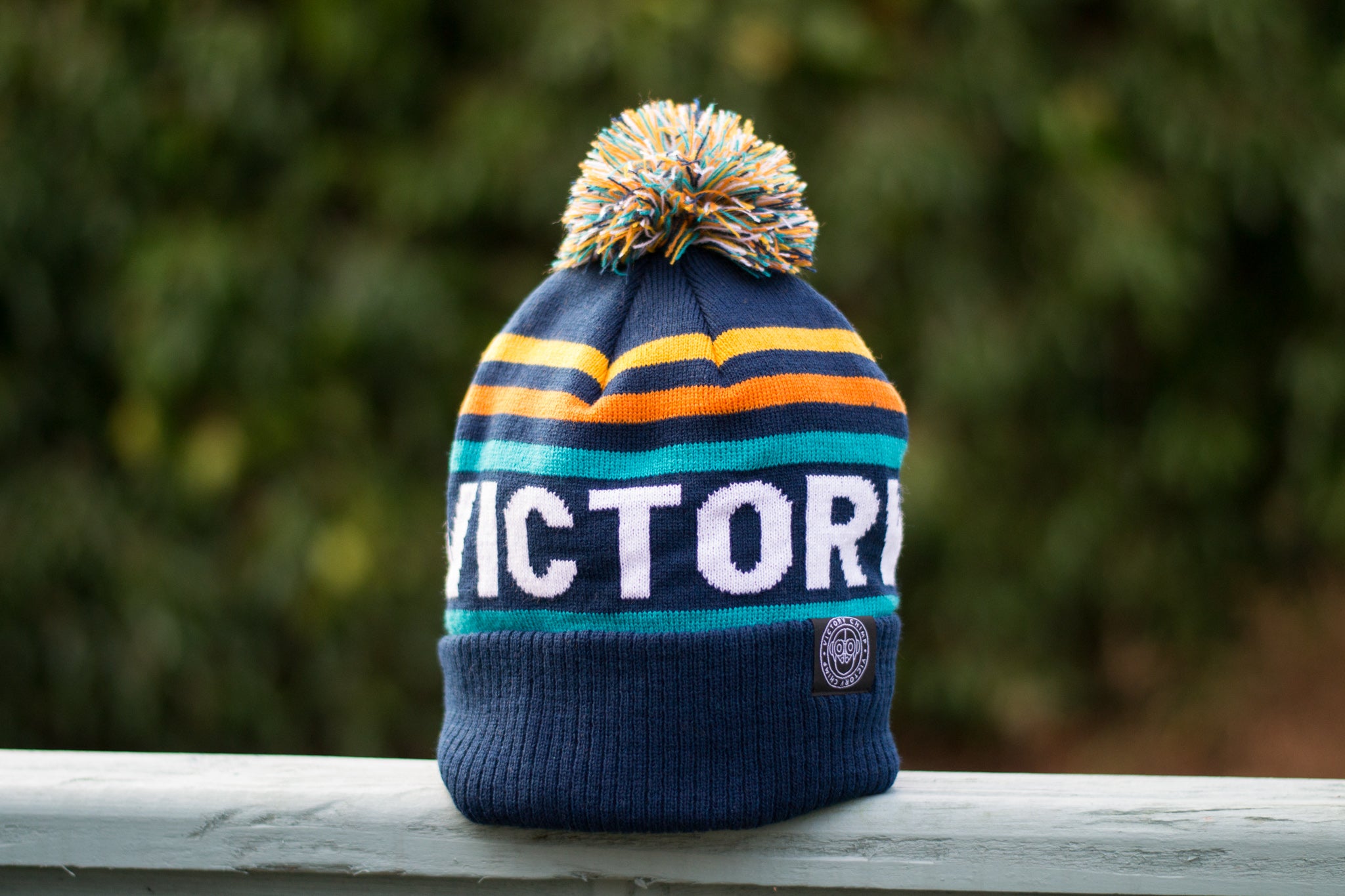 Victory Chimp Bobble Hat Stampen Team Issue - Victory Chimp